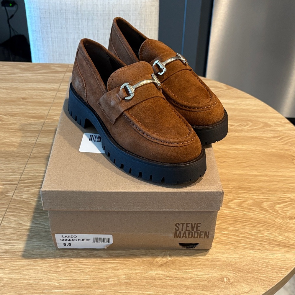 Steve Madden womens Cognac Suede Slip-Ons